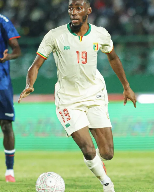 Adama Camara sous le maillot du Mali
