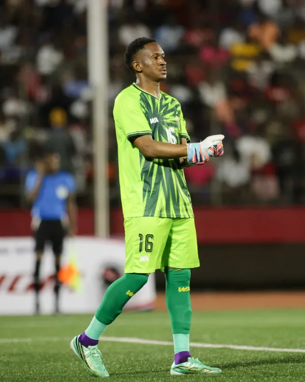 Djigui Diarra sous le maillot du Mali