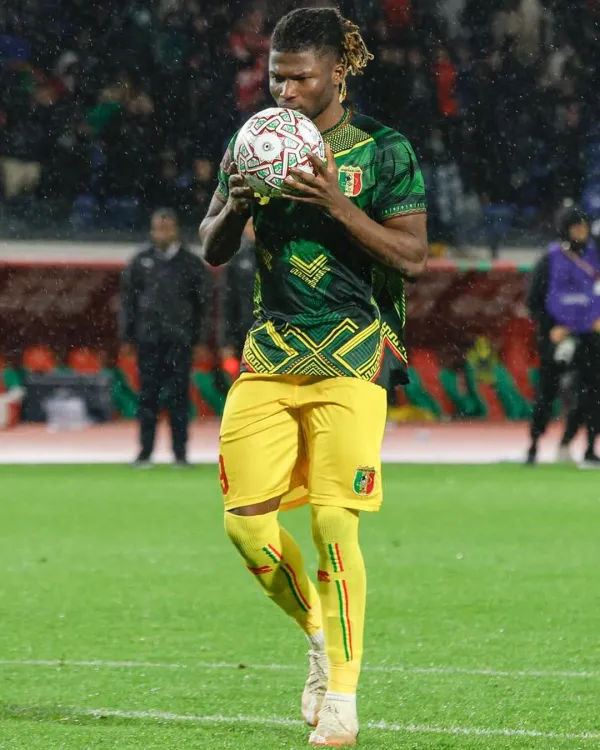 El Bilal Touré sous le maillot du Mali