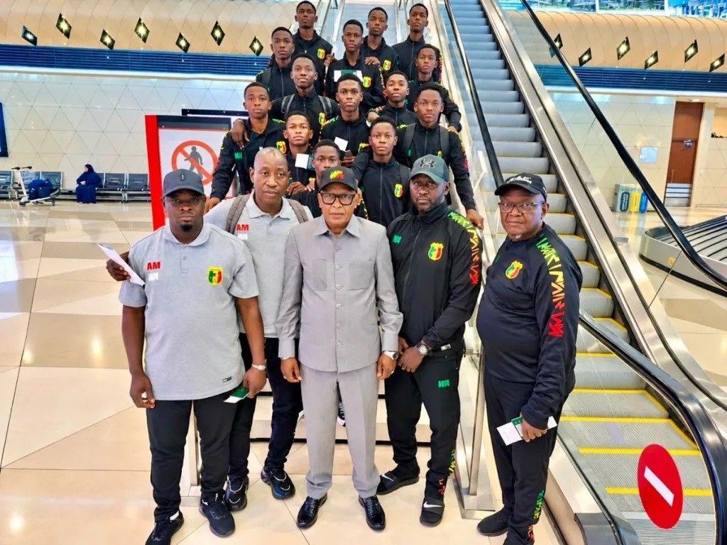 La délégation U15 au départ pour Bakou