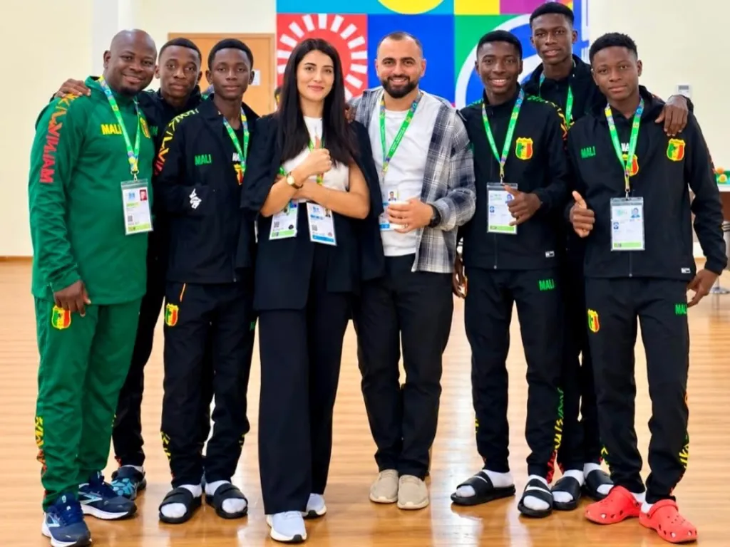 La délégation U15 avec les officiels